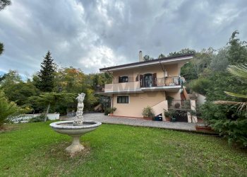 Casa all\'aperto - Independent house VIA PERUGIA
6, San Giovanni Teatino - photo 42