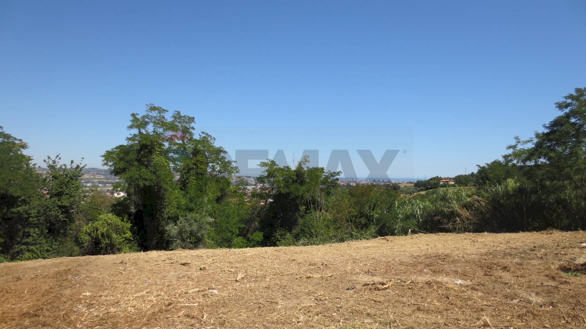 Giardino - Building land VIA BELVEDERE, San Giovanni Teatino - photo 1