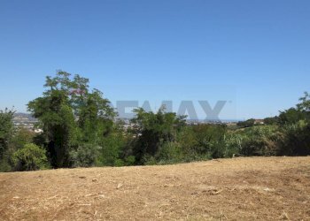 Giardino - Building land VIA BELVEDERE, San Giovanni Teatino - photo 1