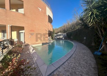 Piscina - Four-room apartment VIA PIETRO NENNI
105/A, San Giovanni Teatino - photo 15