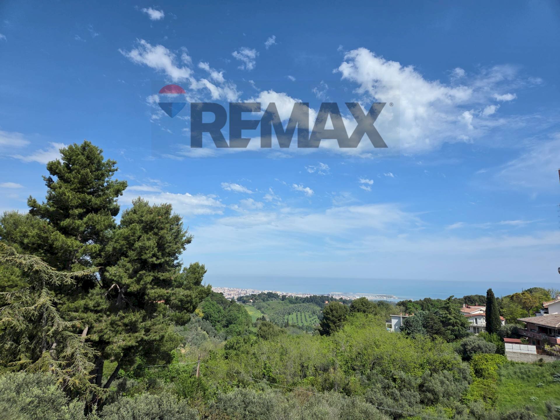 Vista delle montagne - Building land Strada Colle Renazzo, Pescara - photo 1