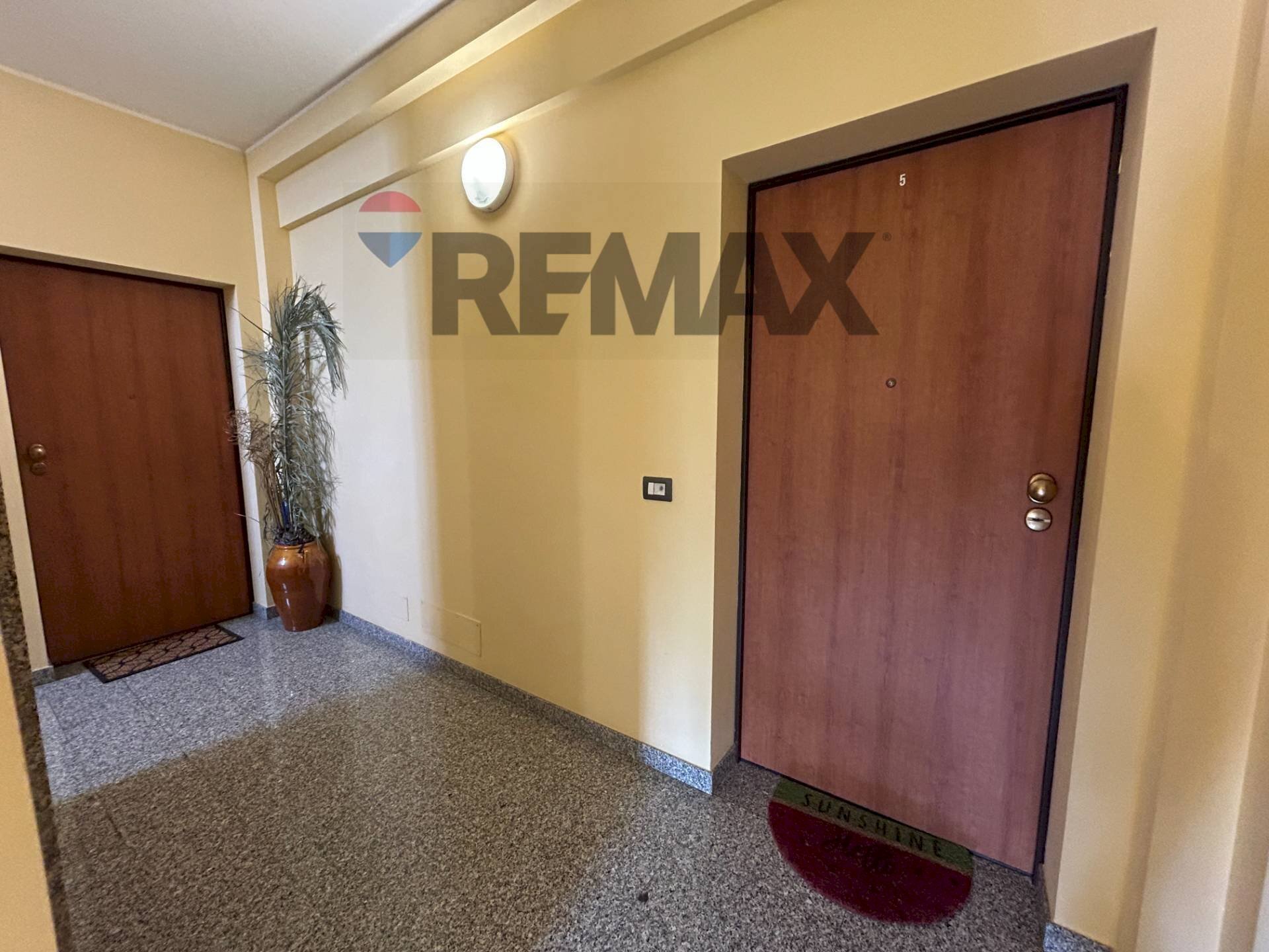 Hall / corridoio - Three-room apartment VIA VIENNA
1, San Giovanni Teatino - photo 3