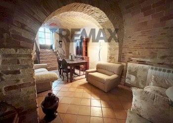 Sala da pranzo - Apartment VIA ROMA
28, Ripa Teatina - photo 11