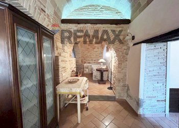 Cantina - Apartment VIA ROMA
28, Ripa Teatina - photo 16