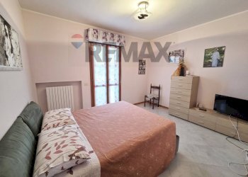 Camera / camera da letto - Four-room apartment VIA OTTAVIANO
16, San Giovanni Teatino - photo 9