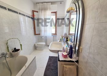 Bagno - Four-room apartment VIA OTTAVIANO
16, San Giovanni Teatino - photo 14
