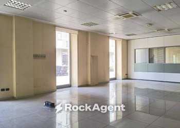 Interno non residenziale - Other via Roma, 4, Chieri - photo 2
