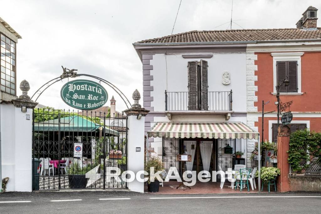Zona - Stable - Palace via Massazza, 23, Mede - photo 1