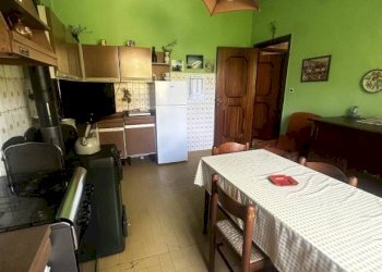 Cucina - Villa via Alcide de Gasperi, 14, Varzi - foto 9