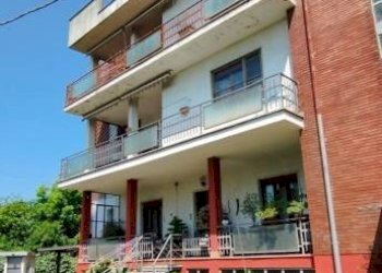 Facciata - Appartamento via Pezzi, 25, Capriate San Gervasio - foto 24