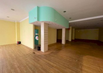 Interno non residenziale - Negozio via Giacomo Matteotti, 10, Vaprio d'Adda - foto 17