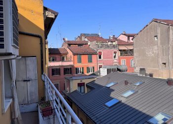 balcone  - Trilocale via Pietralata, Bologna (zona Centro Storico) - foto 2