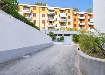 Box auto - Box viale Villa Gavotti, 116, Genova (neighborhood Pegli) - photo 2