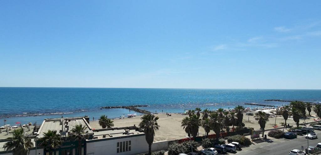 Zona - Bilocale viale delle Repubbliche Marinare, Roma (zona Lido di Ostia) - foto 2