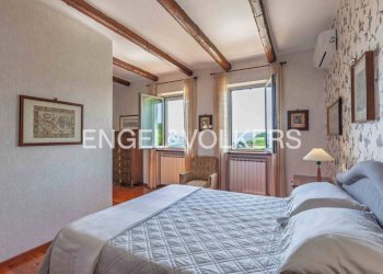 Camera da letto - Villa strada Valle Bera, Castiglione Tinella - foto 10