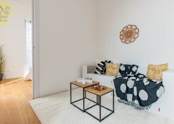 Camera da letto - Three-room apartment via Sottomonte, 9, Trieste - photo 15