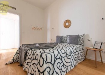 Camera da letto - Three-room apartment via Sottomonte, 9, Trieste - photo 27