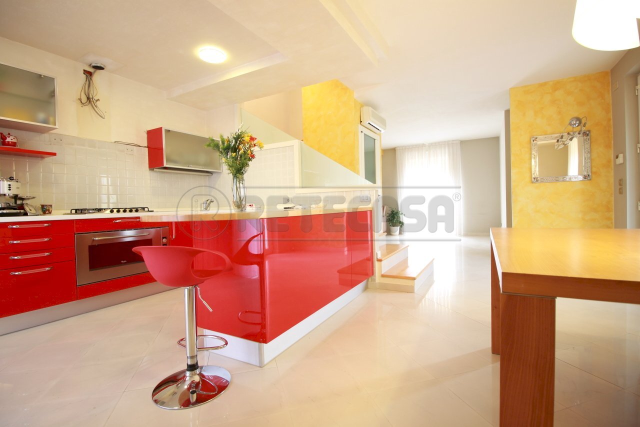 cucina - Porzione di casa Via Venezia 17, Montebello Vicentino - foto 3