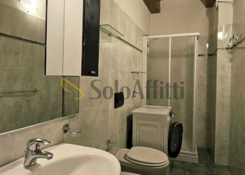 bagno con box doccia - Bilocale Via Carlo Cattaneo snc, Forlì - foto 11