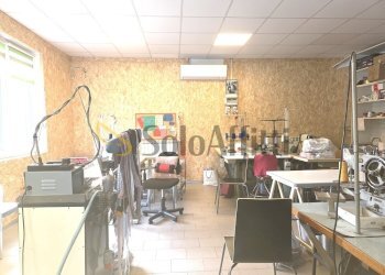 negozio - Laboratory Via Leonardo Da Vinci 35, Limbiate - photo 2