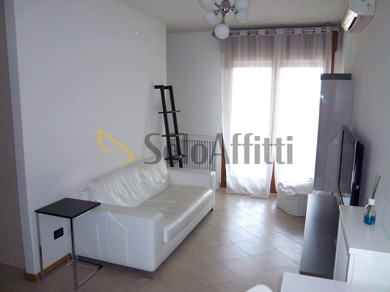 100_5822.JPG - One-room apartment Via Giovanni Lampariello, Roma - photo 1
