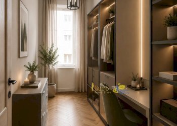 cabina armadio - Three-room apartment Strada Giuseppe Garibaldi 45, Parma - photo 3