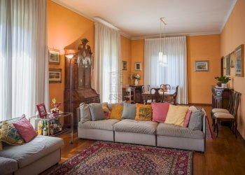 vendesi villa con giardino luccaid-6 - Villa Via Castruccio Buonamici, Lucca - foto 14