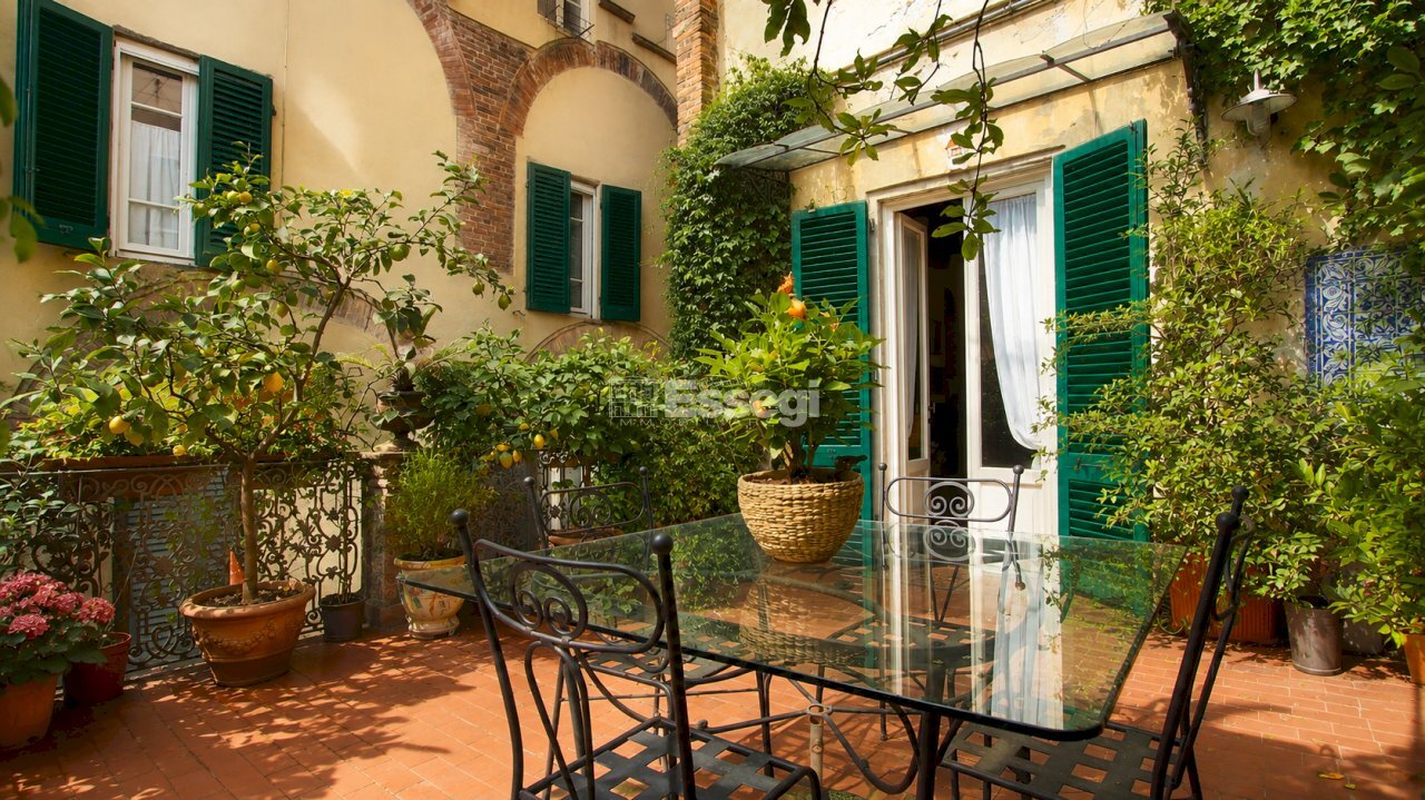 appartamento co nterrazza Centro Storico lucca ven - Appartamento Via Buia, Lucca - foto 1