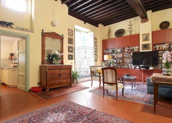 vendesi appartamento con terrazza lucca centro IMG - Appartamento Via Buia, Lucca - foto 22