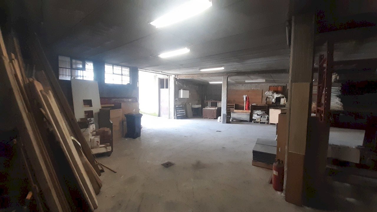 20250326_123031.jpg - Shed Via A. Sciesa, Cardano al Campo - photo 2