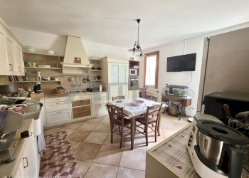 5fbca6da-cf27-4013-aafd-f9c800c813c0.jpeg - Apartment Via Alberto Mario 17, Rovigo - photo 6