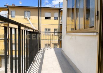 2 terrazzo - Appartamento VIA PRIMO MAGGIO 51 51, Abbadia San Salvatore - foto 3