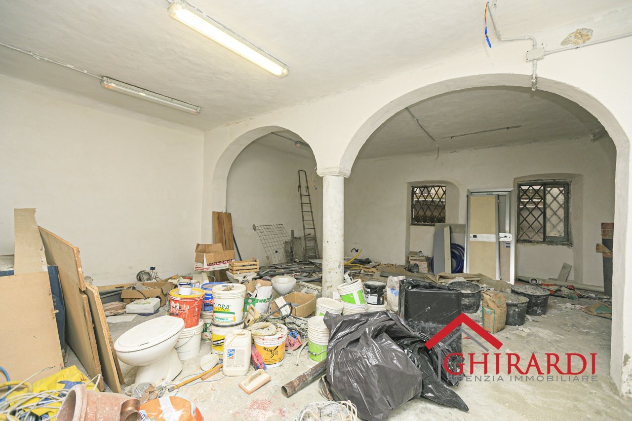 2.0 LOCALE 1 - Locale Commerciale Via Giacomo Puccini, Genova (zona Sestri Ponente) - foto 3
