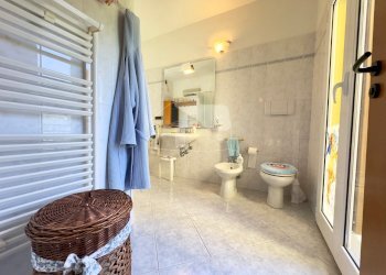 bagno - Villa Strada San Bartolomeo 300, Sanremo - photo 21