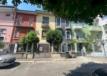 Stabile - Appartamento Via Cironi 11, Milano - foto 1