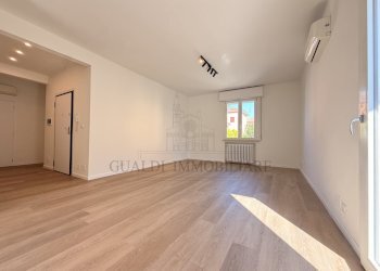APPARTAMENTO RISTRUTTURATO (8)-1 - Appartamento Via Giuseppe Gibellini 31, Modena - foto 2