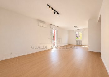 APPARTAMENTO RISTRUTTURATO (8) - Appartamento Via Giuseppe Gibellini 31, Modena - foto 5