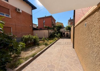 APPARTAMENTO RISTRUTTURATO (3) - Appartamento Via Giuseppe Gibellini 31, Modena - foto 21