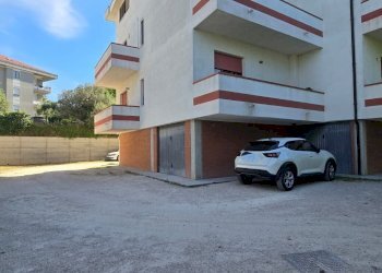 Attic Strada Colle Renazzo, Pescara - photo 23