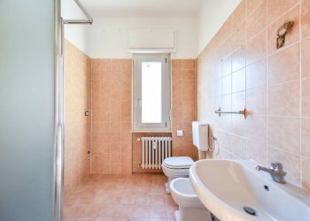 Apartment Sant'Ambrogio di Torino - photo 24