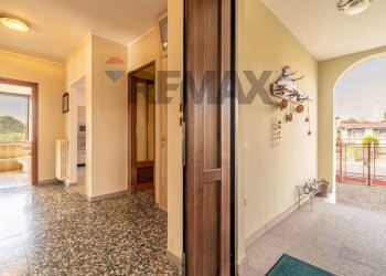 Villa via 4 novembre, 53 
 Corte, Lessona - foto 3