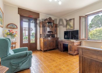 Villa via 4 novembre, 53 
 Corte, Lessona - foto 9