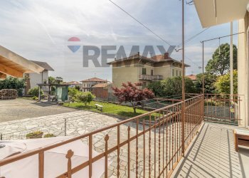 Villa via 4 novembre, 53 
 Corte, Lessona - foto 11