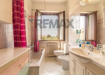 Villa via 4 novembre, 53 
 Corte, Lessona - foto 36