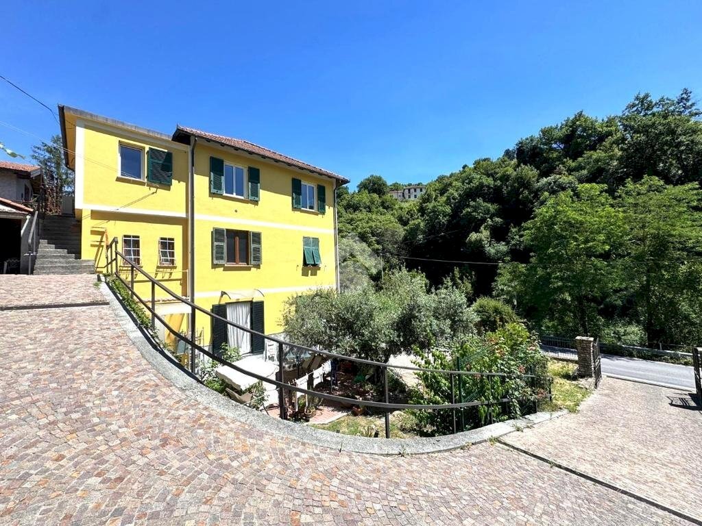 Quadrilocale Via Angelo Pelissa, Serra Riccò - foto 1