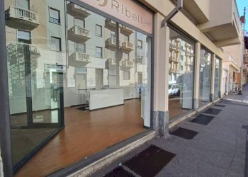 Negozio Salbertrand, 69, Torino (zona Parella) - foto 3