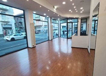 Negozio Salbertrand, 69, Torino (zona Parella) - foto 5