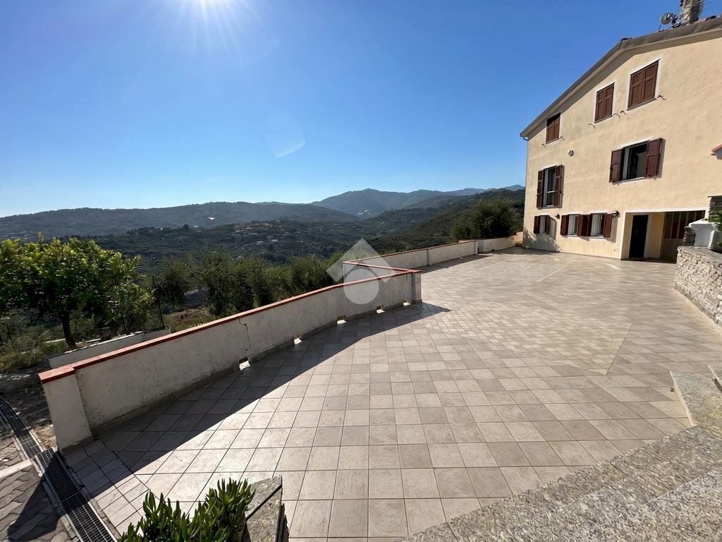 Three-room apartment Strada Vicinale del Colle, Imperia - photo 2