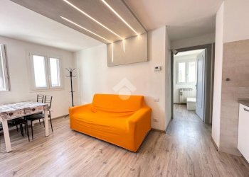 Three-room apartment Strada Vicinale del Colle, Imperia - photo 22