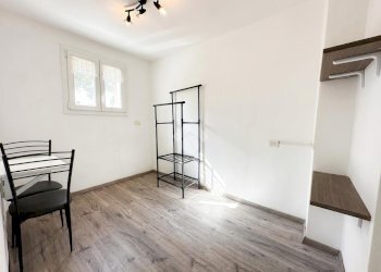 Three-room apartment Strada Vicinale del Colle, Imperia - photo 32